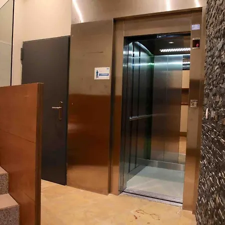 B Estudio Junto A La Estacion Parking Gratis * Vigo